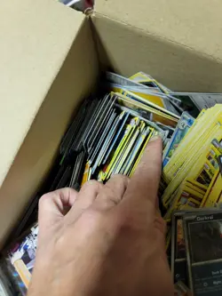 30 Pounds Of Pokemon Card Bulk Nintendo TCG Holos Gift Mixed For Kewin - Image 4