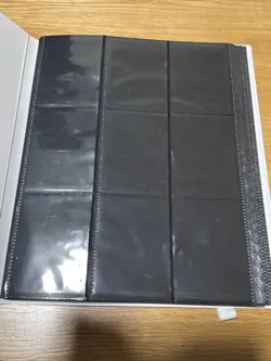 Pokemon Scarlet & Violet 151 MEW Binder 9-Pocket Binder 360 Card Album VGC - Image 2