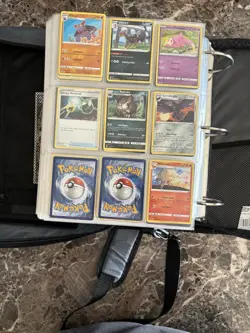 Pokemon Cards lot MASSIVE. Both binders & box are full. Mint condition - Image 3