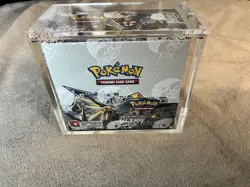 2018 Pokemon Sun & Moon Ultra Prism Booster Box Factory Sealed - Image 4