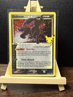 Pokemon TCG Umbreon Gold Star 17/17 Celebrations NM Condition - Image 1