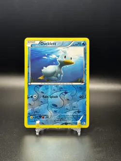 POKEMON B&W BOUNDARIES CROSSED #42 DUCKLETT COMMON REVERSE HOLO - NM - Image 1