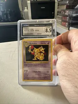 [CGC 8.5 NM/MINT+] 1st Ed Kadabra Shadowless 32/102 Base Set Pokemon Card (1999) - Image 1