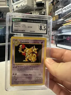 [CGC 8.5 NM/MINT+] 1st Ed Kadabra Shadowless 32/102 Base Set Pokemon Card (1999) - Image 2