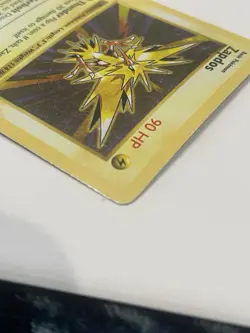 Pokemon TCG Zapdos Base Set 16/102 Holo Shadowless Holo Rare- MP - Image 3