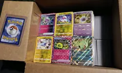 1000+ RANDOM Pokemon Cards. Includes Holos, REVERSE HOLOS, EX. - Image 1