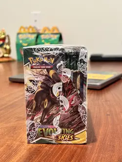 Pokemon TCG Sword & Shield Evolving Skies Booster Box Factory Sealed 36 Packs - Image 2