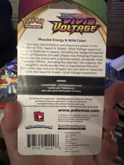 Pokemon TCG Vivid Voltage Checklane Blister Pack With Grookey Promo Card - Image 4