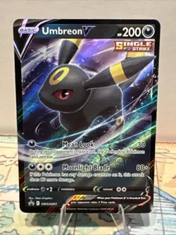 Umbreon V SWSH203 SWSH: Sword & Shield Promo Cards Holo - Image 1
