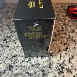 Pokemon TCG: Crown Zenith Elite Trainer Box - 10 Packs - Image 5