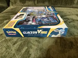 Pokemon TCG Glaceon VSTAR Special Collection Box Sealed - Image 4