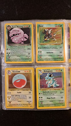 Pokemon Cards vintage WOTC collection bundle Dark Charizard mixed conditions - Image 4