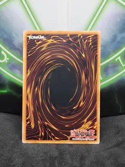 Yugioh Broww, Hunstman of Dark World EEN-EN021 Ultimate Rare NM - Image 2