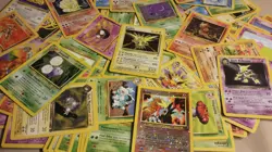 75 VINTAGE WOTC Wizards Pokemon cards Base set to Legendary Collections! - Image 1