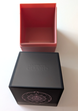 1 Ultimate Guard Black/Pink Fatum Boulder 100+ Deck Box New In Box - Image 2