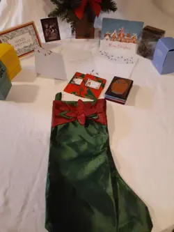 SANTA'S VINTAGE MAGIC THE GATHERING X-MAS CARD GIFT LOT OF MIXED MTG NOSTALGIA - Image 1