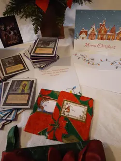 SANTA'S VINTAGE MAGIC THE GATHERING X-MAS CARD GIFT LOT OF MIXED MTG NOSTALGIA - Image 3