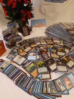 SANTA'S VINTAGE MAGIC THE GATHERING X-MAS CARD GIFT LOT OF MIXED MTG NOSTALGIA - Image 4