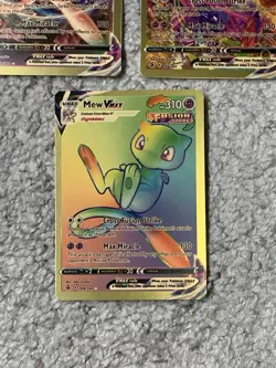 Pokemon Set of 3 Mew VMax HP310 Cross Fusion Strike Gold Foil Fan Art NM! - Image 4