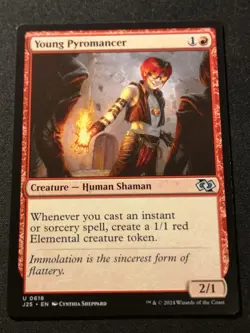 Young Pyromancer - J25 - MTG - EN - NM - 0618 - Image 1