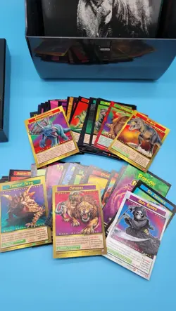 Weird N Wild Creatures Storage Box Cards Trading Cards And Fossil Collection - Image 3