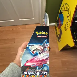 Black & White Plasma Blast Pokemon EMPTY Booster Box - Image 2