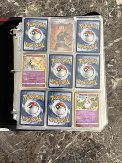 Pokemon Cards lot MASSIVE. Both binders & box are full. Mint condition - Image 3