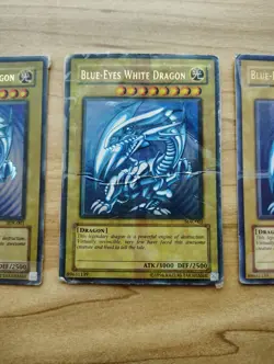 Yu-Gi-Oh! - Blue Eyes White Dragon 3X - SDK-001 - Ultra Rare - Image 3