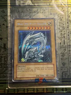 Blue-Eyes White Dragon (Dark Duel Stories) DDS-001 Yu-Gi-Oh! Video Game... - Image 1