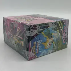 Pokemon TCG Sword & Shield Fusion Strike Booster Box SEALED Super Clean Box - Image 4