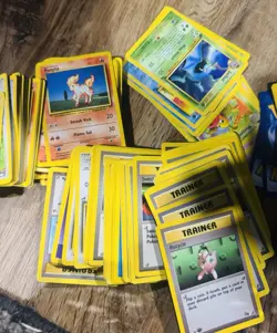 Pokemon Card Lot 200 +/- Vintage 1995-2000 great condition - Image 3