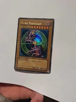 Dark Magician SDY-006 - Unlimited - DMG/Collectors - Yu-Gi-Oh! - Image 1