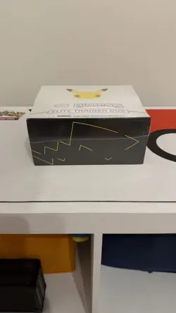 Pokemon TCG: 25th Anniversary Celebrations Elite Trainer Box Sealed Etb!!!!!!!!! 820650809439 - Image 5
