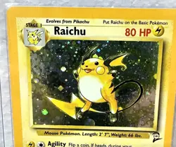 Raichu 16/130 - Base Set Unlimited - WOTC Holo Rare Pokemon Card - Vintage - HP - Image 2