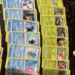 Pokemon - Lost Origin - 110 base card lot - No dups - Fresh pull - Image 4