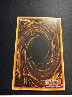 Blue-Eyes White Dragon - Gold Ghost Rare GLD5-EN001 - LP - YuGiOh - Image 4