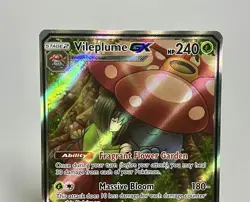 Vileplume 211/236 (MP) Ultra Rare Sun & Moon: Cosmic Eclipse 2019 Pokemon Card - Image 3