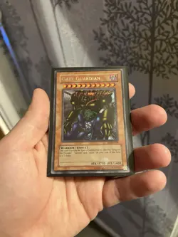 Yu-Gi-Oh Gate Guardian MRD-E000 Secret (Reverse Foil Misprint) - Image 1