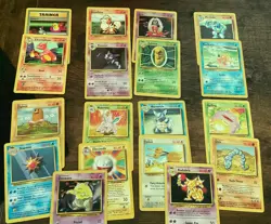 Pokemon Bundle - 200+ Card incl. Base Set & Holos - Image 4