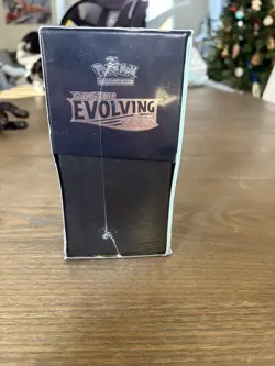 Pokemon TCG Sword & Shield Evolving Skies Elite Trainer Box ETB / - Image 4