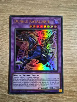 YuGiOh - Dunkle Kavallerie - DUPO-DE002 - 1. Auflage - Near Mint - Ultra Rare - Image 1