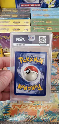 Pokemon 1999 1st Edition Jungle Pidgeot Holo ? 8/64 PSA 8 Near Mint-Mint! - Image 2