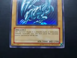 Yugioh - Blue-Eyes White Dragon SDK-A001 Ultra Rare - Image 3