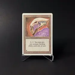 Magic: The Gathering Helm of Chatzuk MTG Revised Edition Vintage 1994 MP - Image 1