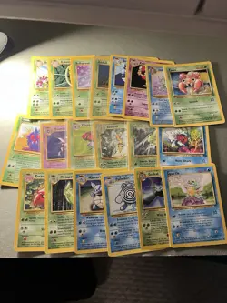 Pokemon TCG Vintage Lot of 20 Cards Near Mint 1995 Base Set No Duplicates WOTC - Image 1