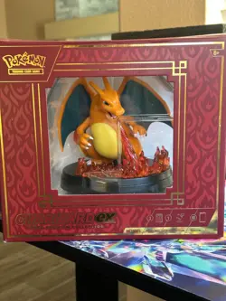POKEMON TCG CHARIZARD EX SUPER PREMIUM COLLECTION BOX AND FIGURE- NO PACKS - Image 1