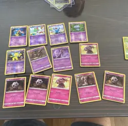 Lot of Holos and Rare pokemon - Image 3