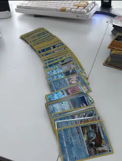 HUGE LOT of HOLOS AND RARE POKEMON - Image 2