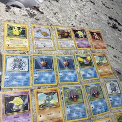 Lot Of 40 Pokemon Cards Jungle, Fossil, Base, Base Set 2 WOTC NM - Image 3