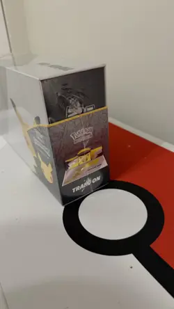 Pokemon TCG Celebrations Ultra Premium Collection Box New Factory Sealed 820650829147 - Image 4